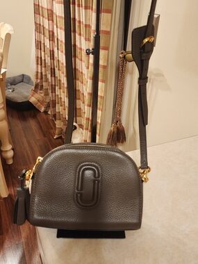 Marc Jacobs Small Leather Crossbody Bag in Dark Olive